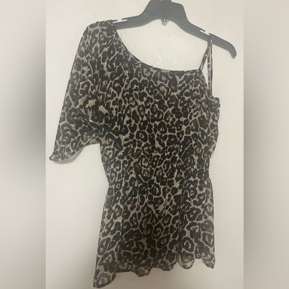 blouse with sleeve and takara strap size L - Picture 3 of 4